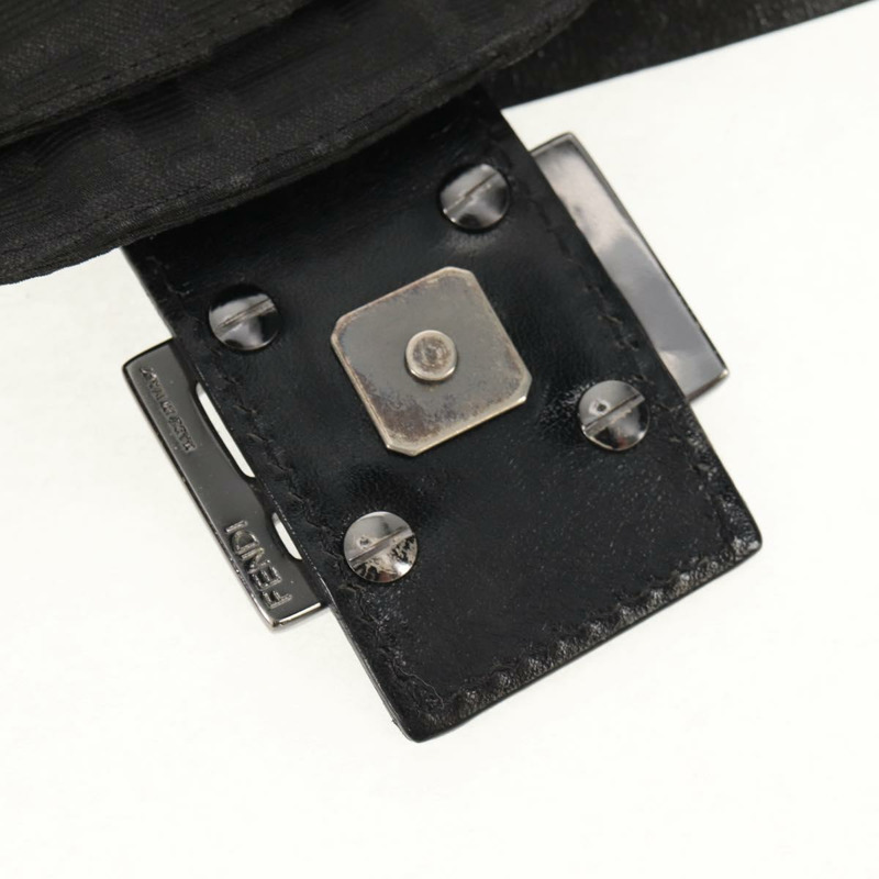 【日本直送】FENDI Zucca帆布Mamma Baguette單肩包 黑色銀色 正品 yk19531V-16