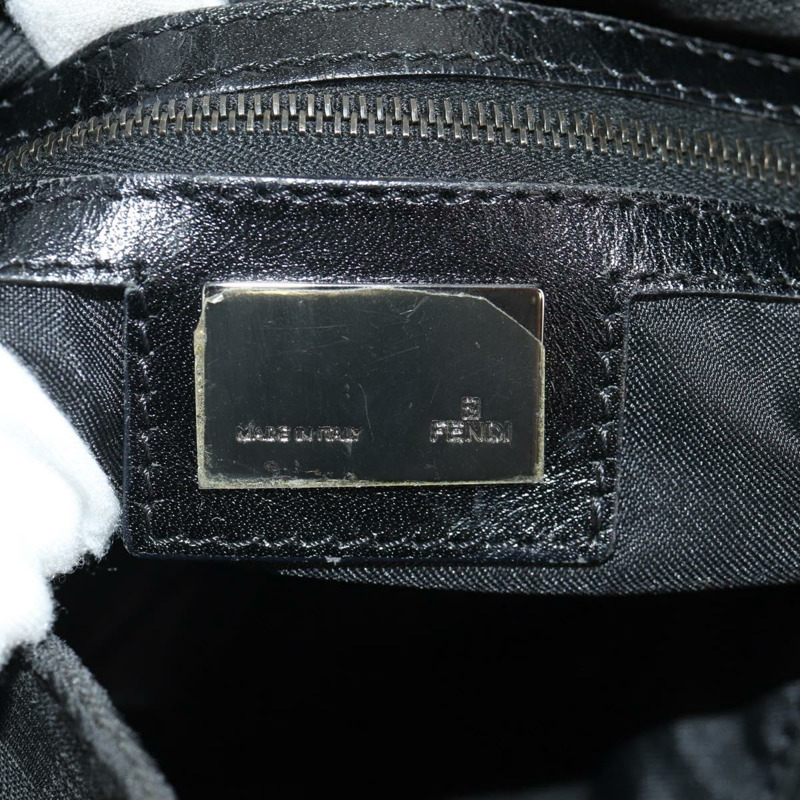 【日本直送】FENDI Zucca帆布Mamma Baguette單肩包 黑色銀色 正品 yk19531V-17