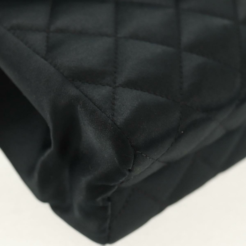 【日本直送】香奈兒 (CHANEL) 絎縫鏈條肩背包，緞面黑色，金色雙C標誌，正品編號 154932SAV-14