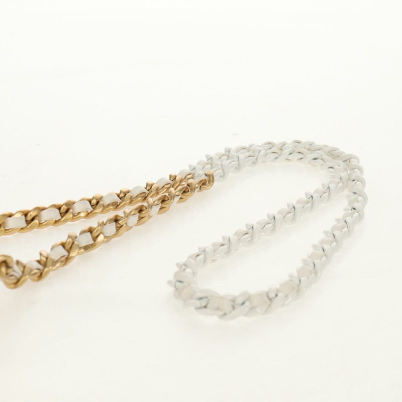 【日本直送】香奈兒 (CHANEL) 絎縫鏈條單肩包,羊皮材質,白色金色雙C標誌,正品編號 bs31458SAV-13