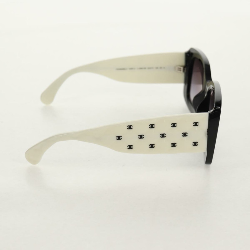 【日本直送】香奈兒 COCO 標誌太陽眼鏡，塑膠材質，黑白配色，CC 標誌，正品 yk20094V-3