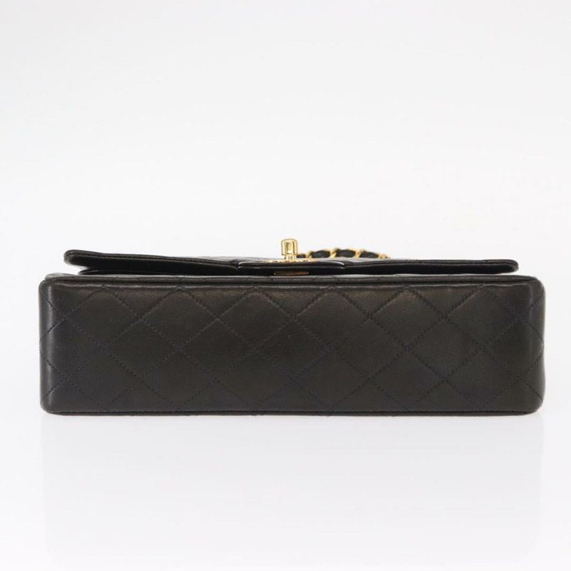 【日本直送】香奈兒 Matelasse 25 雙蓋鏈條肩背包,羊皮材質,金色 CC 標誌,正品 ka720SV-4