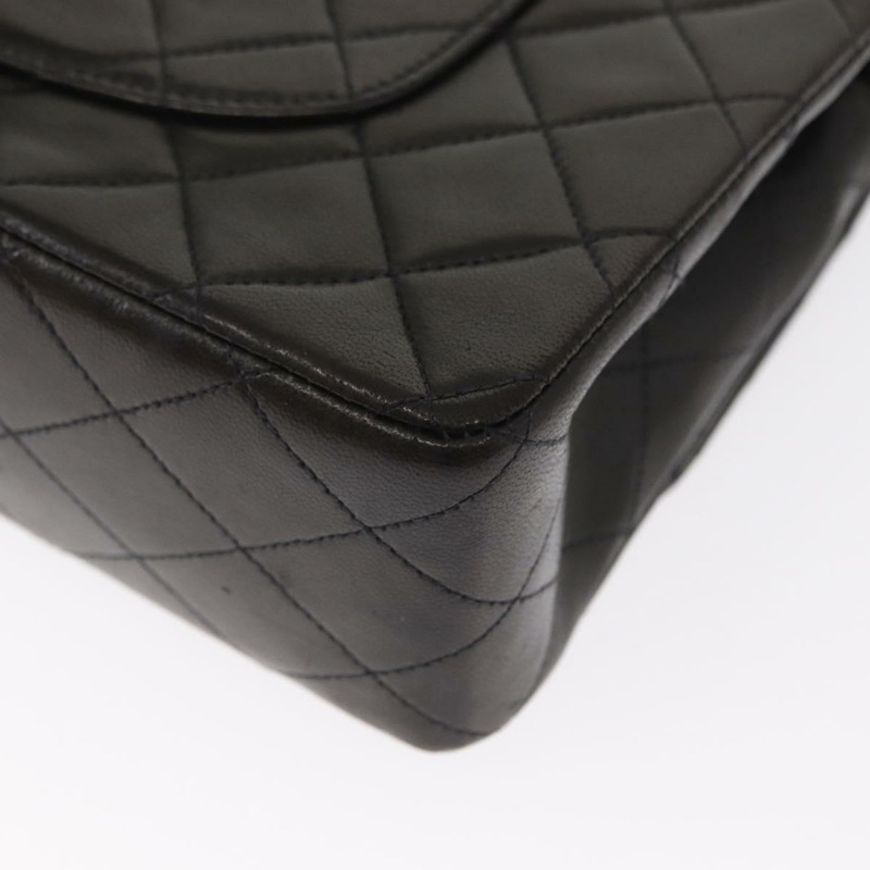 【日本直送】香奈兒 Matelasse 25 雙蓋鏈條肩背包,羊皮材質,金色 CC 標誌,正品 ka720SV-17