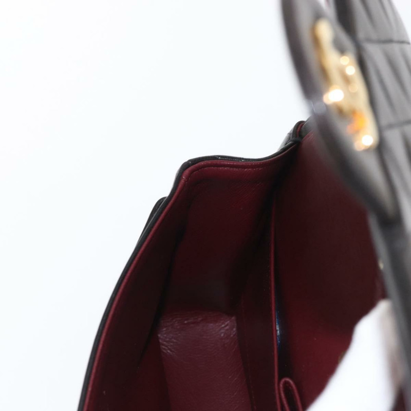 【日本直送】香奈兒 Matelasse 25 雙蓋鏈條肩背包,羊皮材質,金色 CC 標誌,正品 ka720SV-26