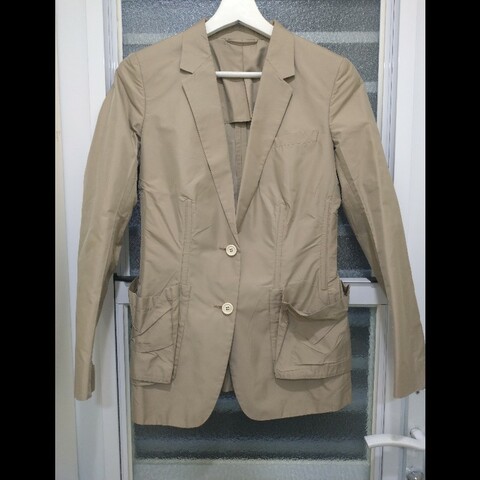 Prada 駝色抓皺口袋外套