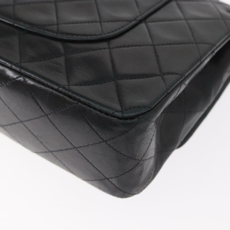 【日本直送】香奈兒 Matelasse 25 雙蓋鏈條包，羊皮材質，黑色，金色雙C標誌，正品 BA9002SAV-16