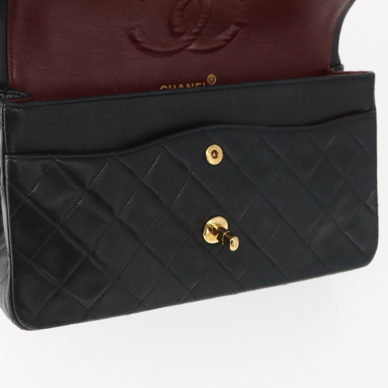 【日本直送】香奈兒 Matelasse 25 雙蓋鏈條包，羊皮材質，黑色，金色雙C標誌，正品 BA9002SAV-23