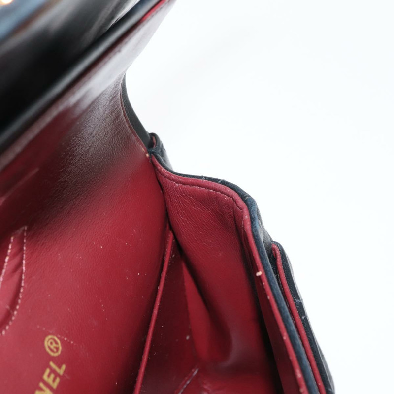 【日本直送】香奈兒 Matelasse 25 雙蓋鏈條包，羊皮材質，黑色，金色雙C標誌，正品 BA9002SAV-25