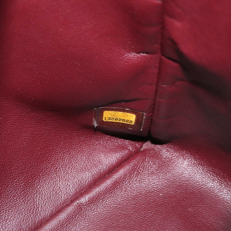 【日本直送】香奈兒 Matelasse 30 鏈條肩背包,羊皮材質,黑色,金色雙C標誌,正品編號 156627SAV-9