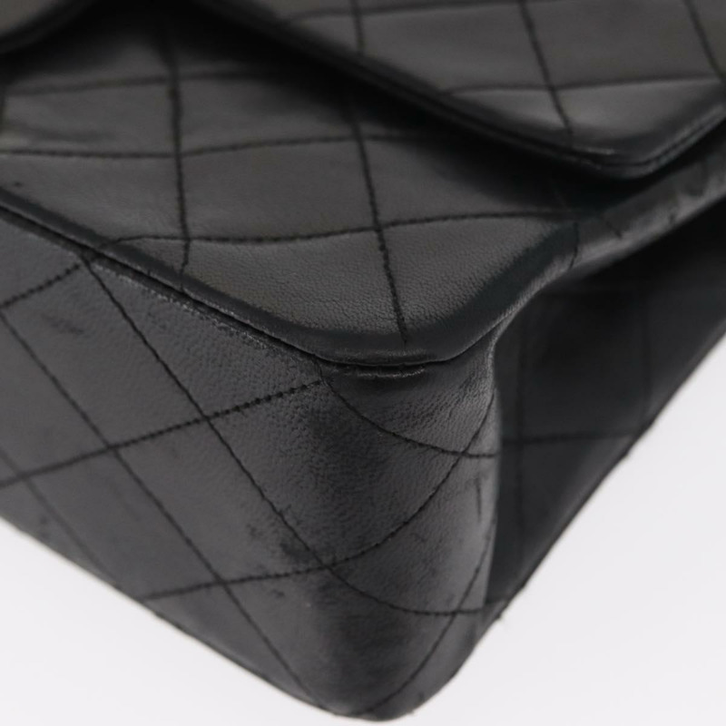 【日本直送】香奈兒 Matelasse 25 雙蓋鏈條包,羊皮材質,黑色,金色雙C標誌,正品編號 156636SAV-14