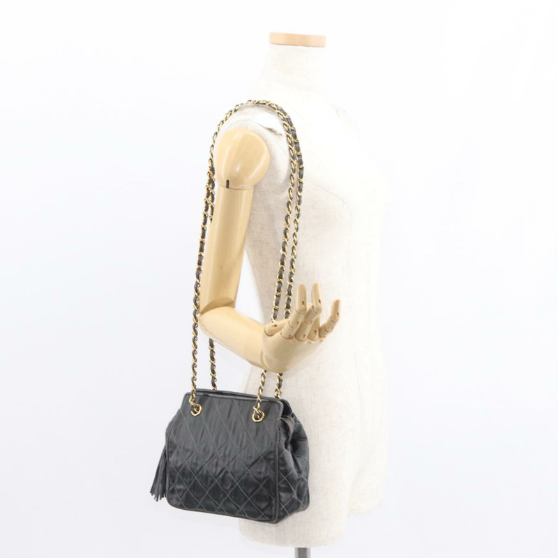【日本直送】香奈兒 (CHANEL) 絎縫鏈條肩背包，緞面灰色，金色雙C標誌，貨號 156631V-22
