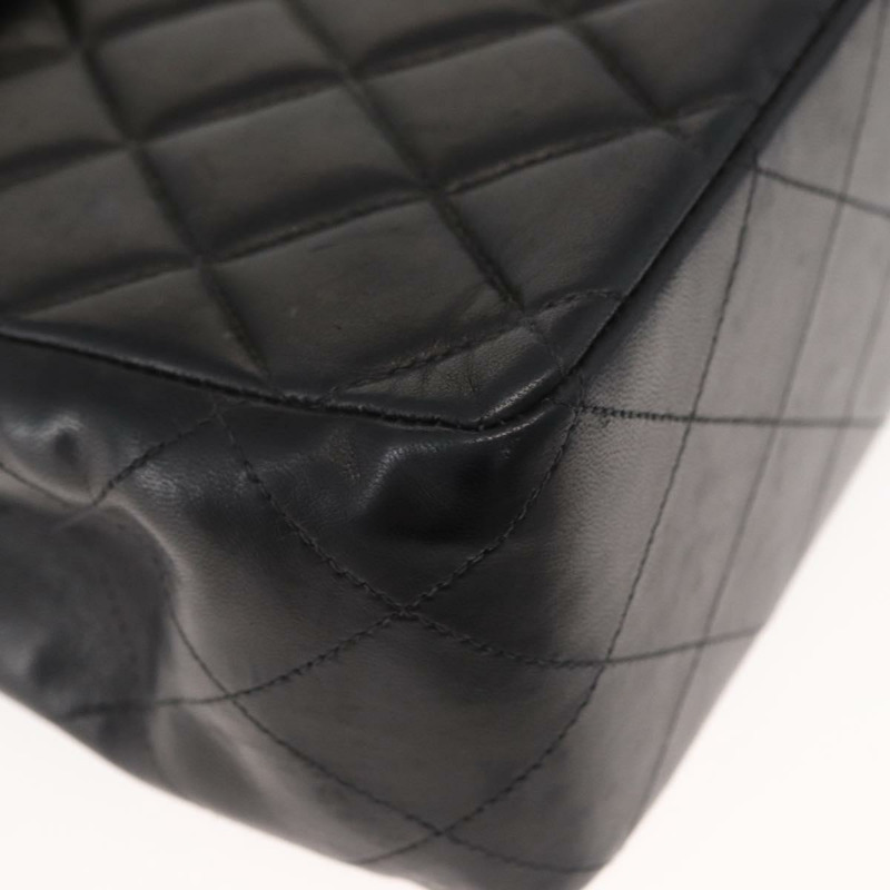 【日本直送】香奈兒 Matelasse 30 鏈條肩背包，羊皮材質，黑色，金色雙C標誌，正品編號 158361SAM-14