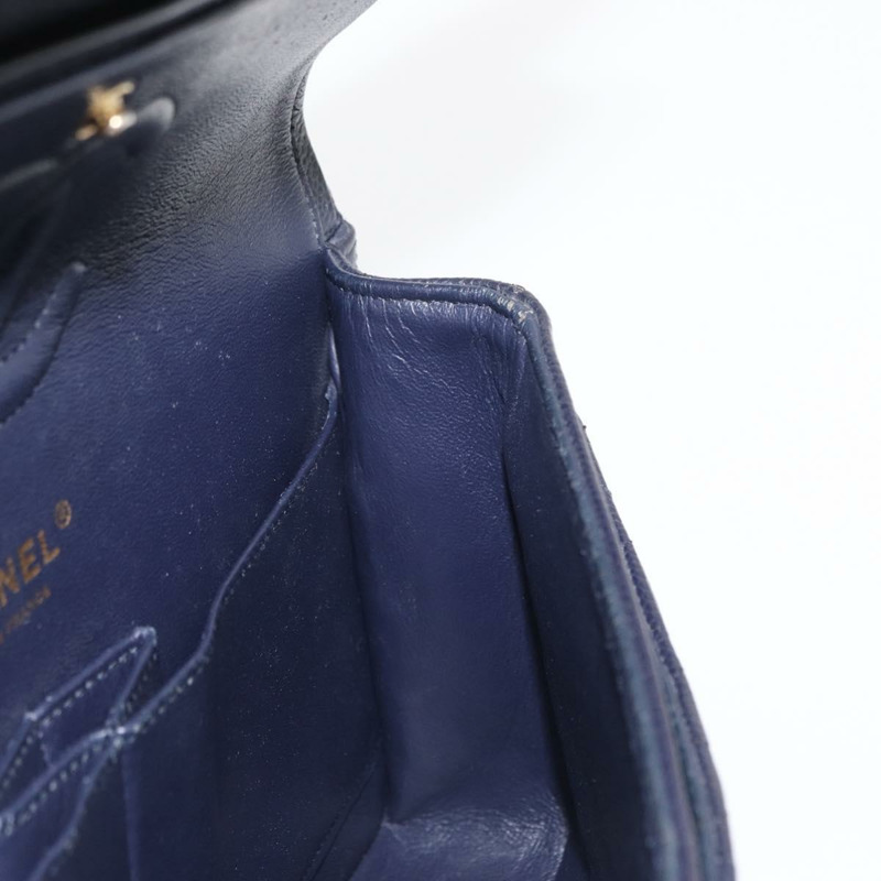 【日本直送】香奈兒 Matelasse 25 雙蓋鏈條包，魚子醬紋皮革，海軍藍，金色雙C標誌，正品編號 158359SM-23