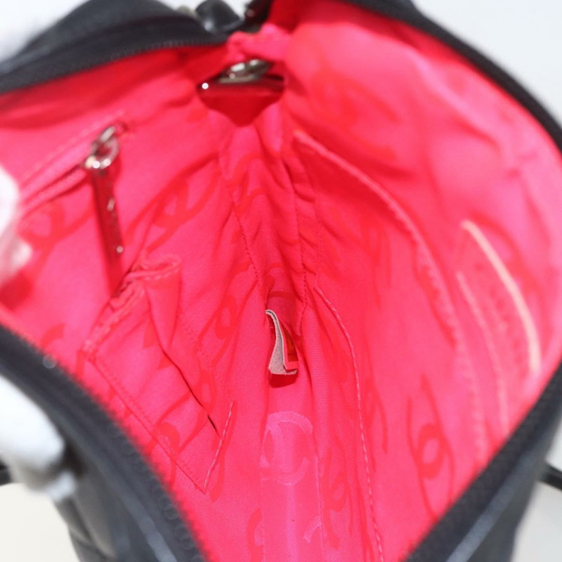 【日本直送】香奈兒 Cambon 系列單肩包，銀色/黑色皮革，CC 標誌，正品編號 157123SAV-19