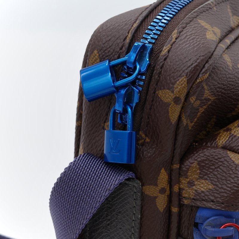 Louis Vuitton 路易威登 Monogram Outdoor Messenger 郵差包  PM 棕色 藍色 雙色 拚色 帆布 拉鍊郵差包 肩背包 斜背包-12