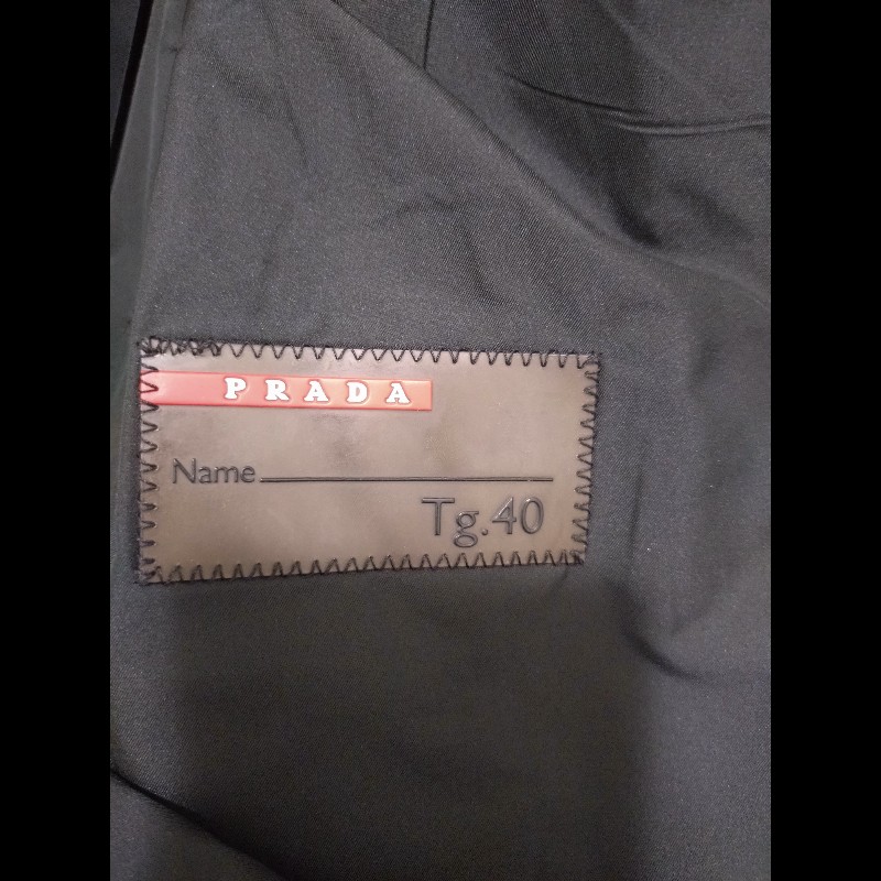 Prada 黑色皺皺口袋外套-13