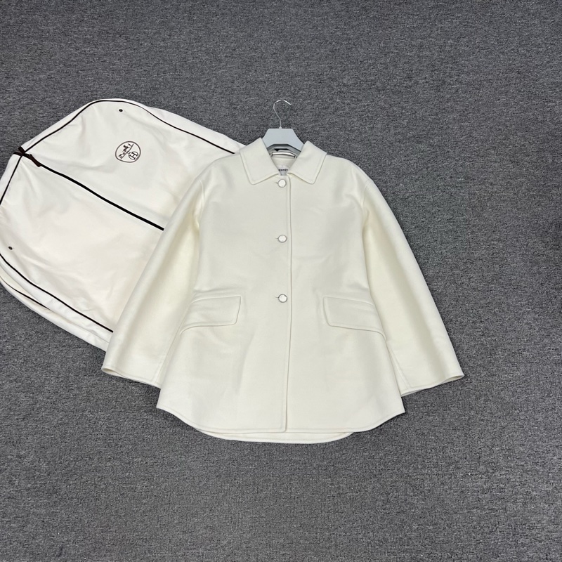 99新 Hermes 愛馬仕 25新款 羊絨外套 三粒扣翻領外套 40碼-0