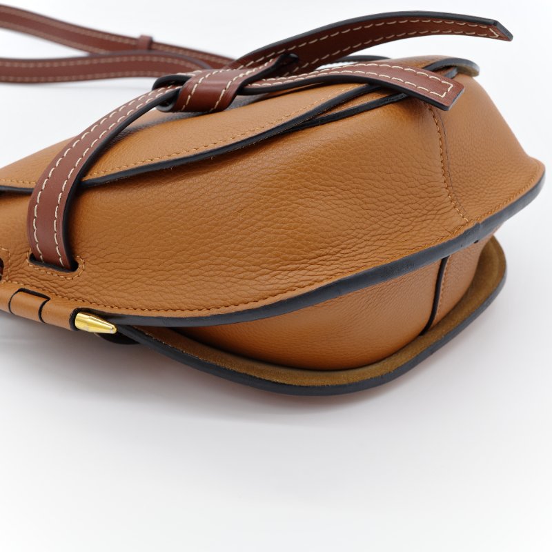 Loewe 羅威 Gate 牛皮 駝色 焦糖色 咖啡棕色 肩背包 斜背包-6