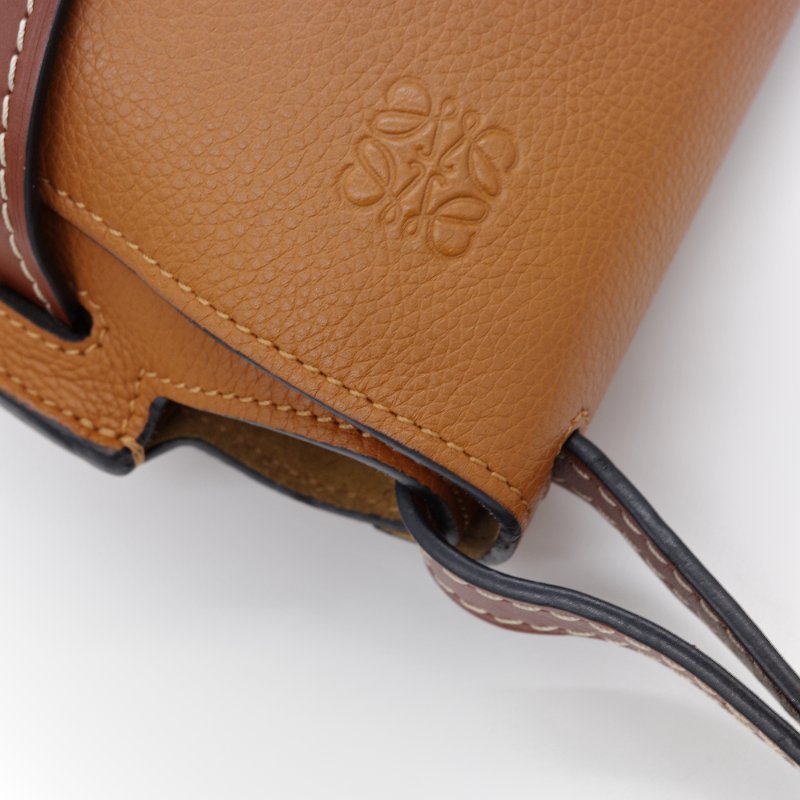 Loewe 羅威 Gate 牛皮 駝色 焦糖色 咖啡棕色 肩背包 斜背包-11