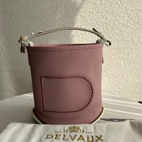 delvaux 粉色經典手提包👜