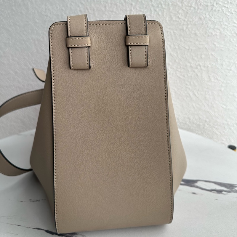 Loewe 大象灰吊床包❤️❤️❤️pm-4