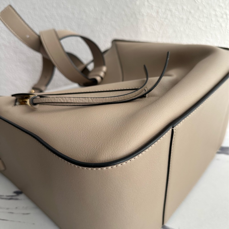 Loewe 大象灰吊床包❤️❤️❤️pm-8