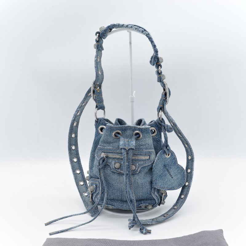 Balenciaga 巴黎世家 Le Cagole XS 藍色 水洗牛仔布 水晶鑲飾 肩背包 水桶包-0