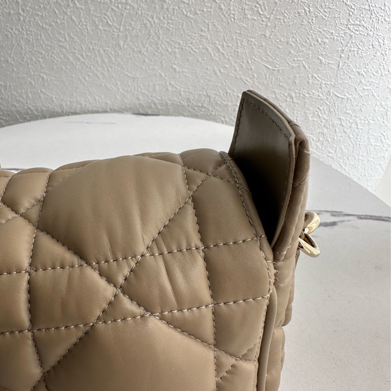 Dior 奶茶色黛妃超美斜背包❤️❤️-13