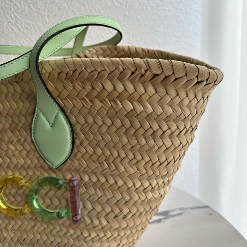 Gucci 綠色大編織包 好適合出去玩喔-3