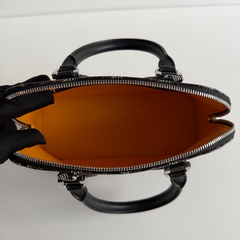 閒置新✨ Goyard 戈雅 Vendome mini 貝殼包 黑-14