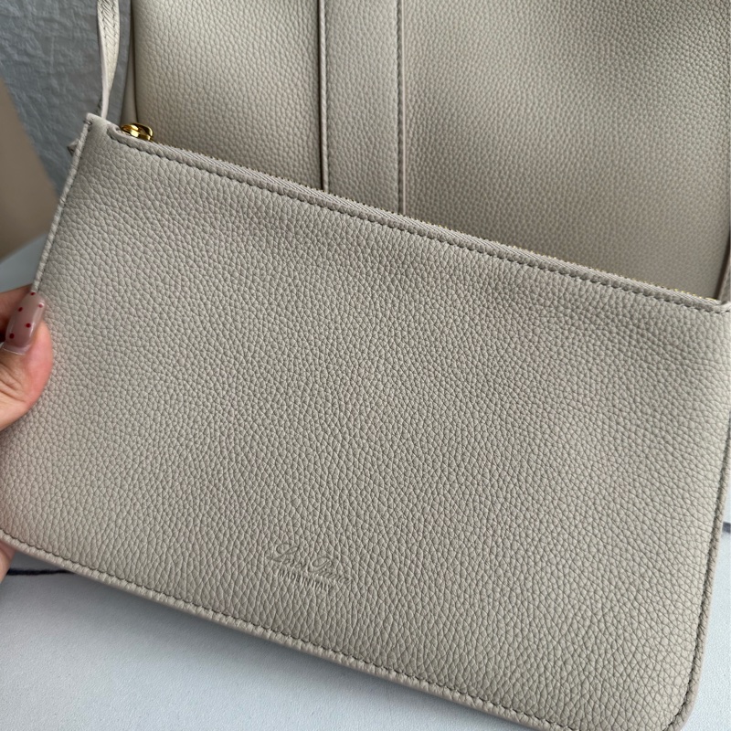 Loro piana 超級厲害的品牌❤️❤️❤️❤️❤️❤️顏色好好看-2