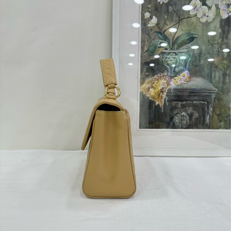 Chanel 香奈兒 vintage Kelly25經典中古手提 經典優雅,尺寸25×17 鐳射清楚-3