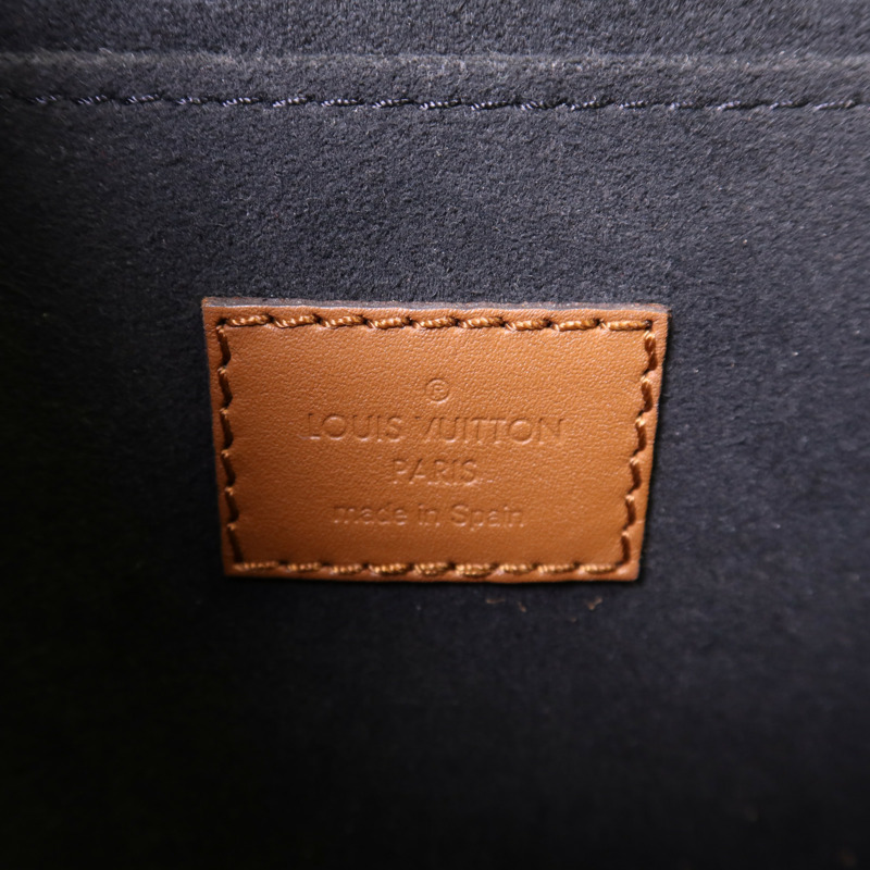 LOUIS VUITTON Monogram Reverse Dauphine MM金扣肩背袋-6