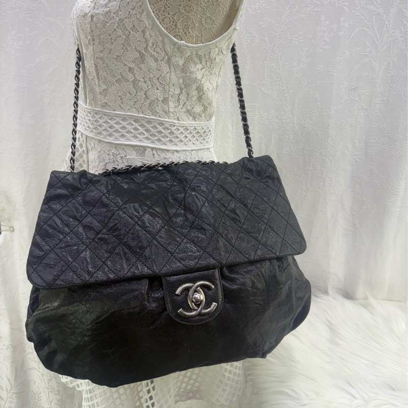 Chanel Shoulder Bag-10