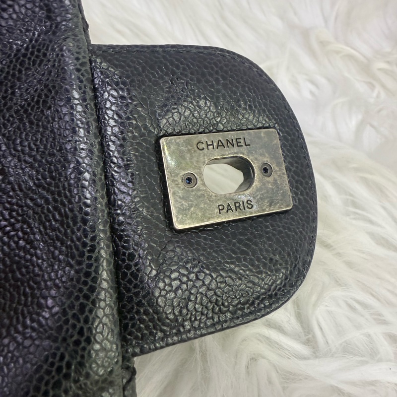 Chanel Shoulder Bag-12