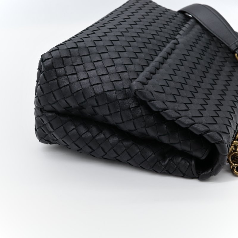 超級新♥️Bottega Veneta 寶緹嘉 Olimpia 大型 超級經典 雙鍊帶 黑色編織 小羊皮 肩背包 斜背包 通勤百搭-6