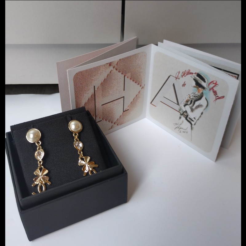 Chanel 圓珠水鑽愛心幸運草耳環-0