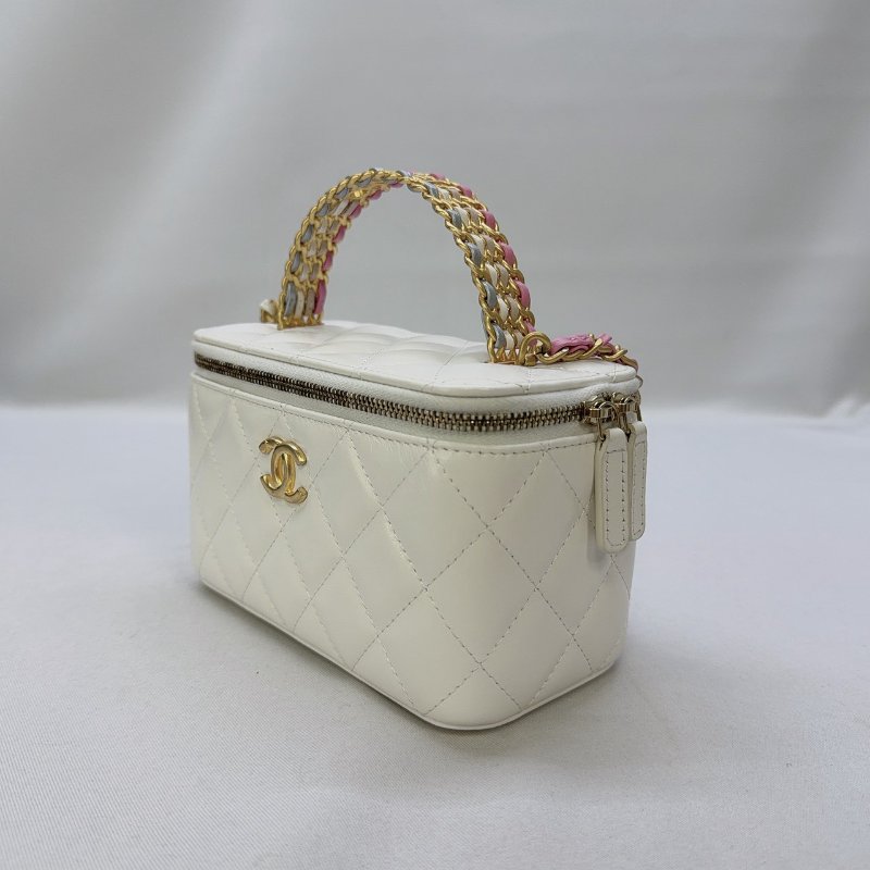 CHANEL 小羊皮手提鏈帶盒子包-2