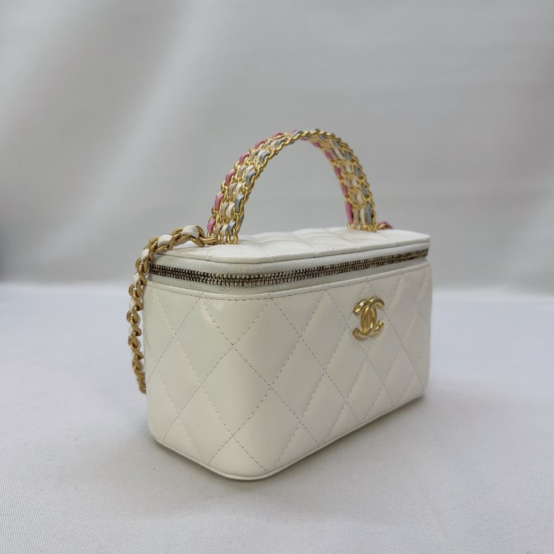 CHANEL 小羊皮手提鏈帶盒子包-3