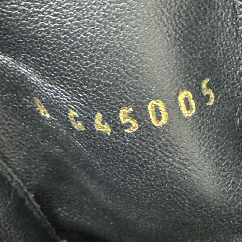 Chanel 黑色菱格紋羊皮靴-2