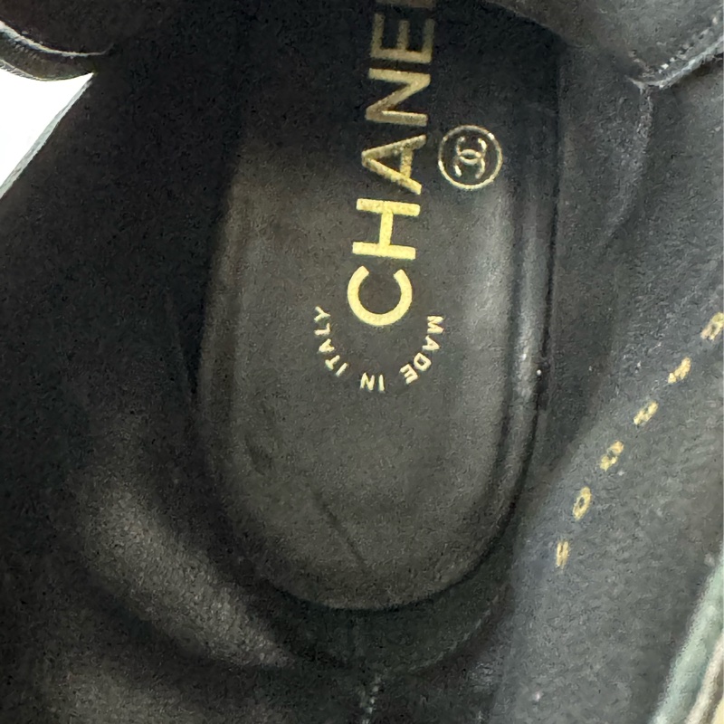 Chanel 黑色菱格紋羊皮靴-3