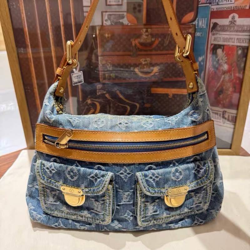 LV 牛仔丹寧baggy單肩包 約30x20-2