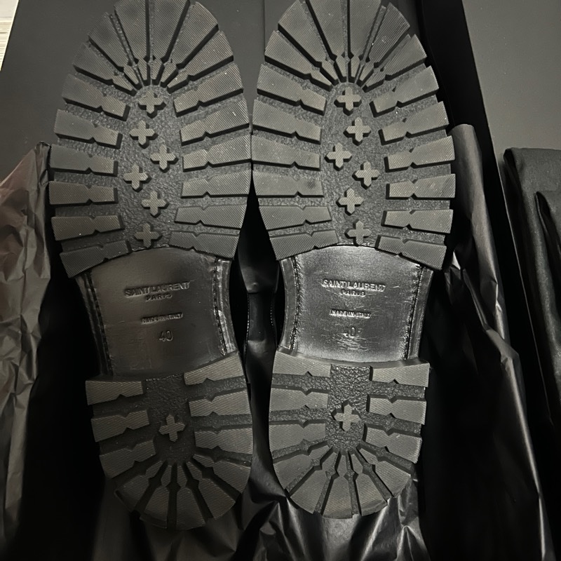 YSL MALO derbies in glazed leather亮皮德比鞋(黑)-15