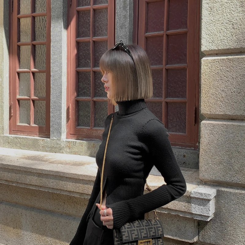 (全新閒置品)🏷Fendi 芬迪．Mini baguette 法棍包-24