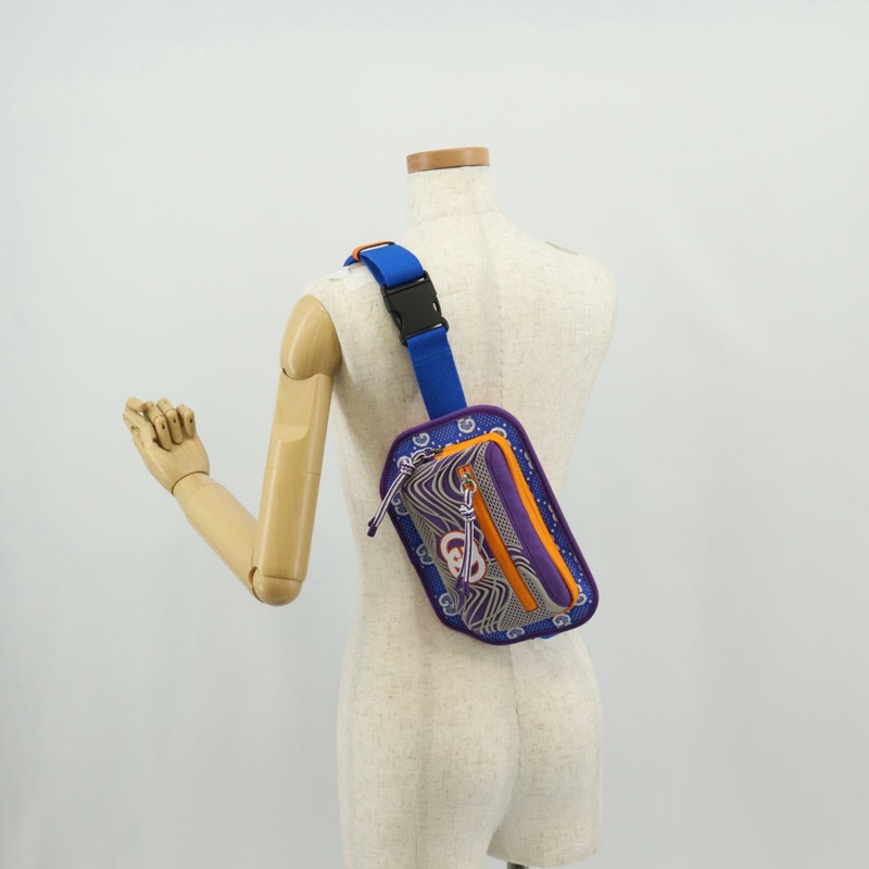 【日本直送】GUCCI 尼龍腰包 藍色 銀色 752102 正品 BA8729V-27