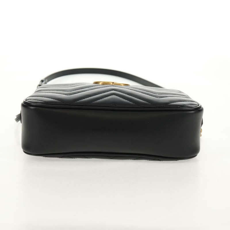 【日本直送】GUCCI GG Marmont 鏈條肩背包，黑色皮革，金色，貨號 447632，正品 am9985M-4