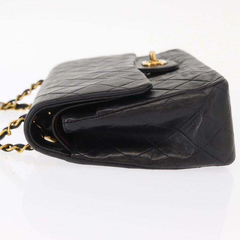 【日本直送】香奈兒 Matelasse 25 雙蓋鏈條包，羊皮材質，黑色，金色雙C標誌，正品編號 BA9003SAV-3
