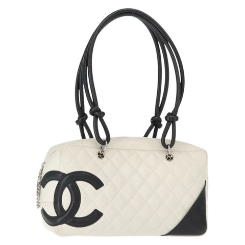 香奈兒 (CHANEL) 絎縫保齡球包 Cambon 系列小牛皮 白色 黑色 CC 標誌 Auth 156643V