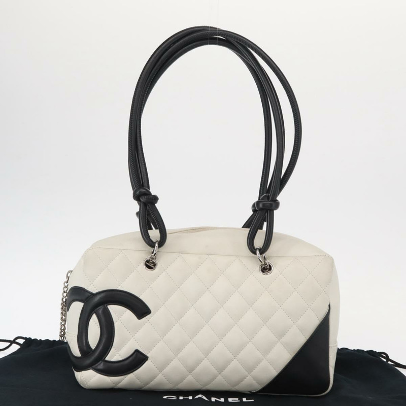 【日本直送】香奈兒 (CHANEL) 絎縫保齡球包 Cambon 系列小牛皮 白色 黑色 CC 標誌 Auth 156643V-11