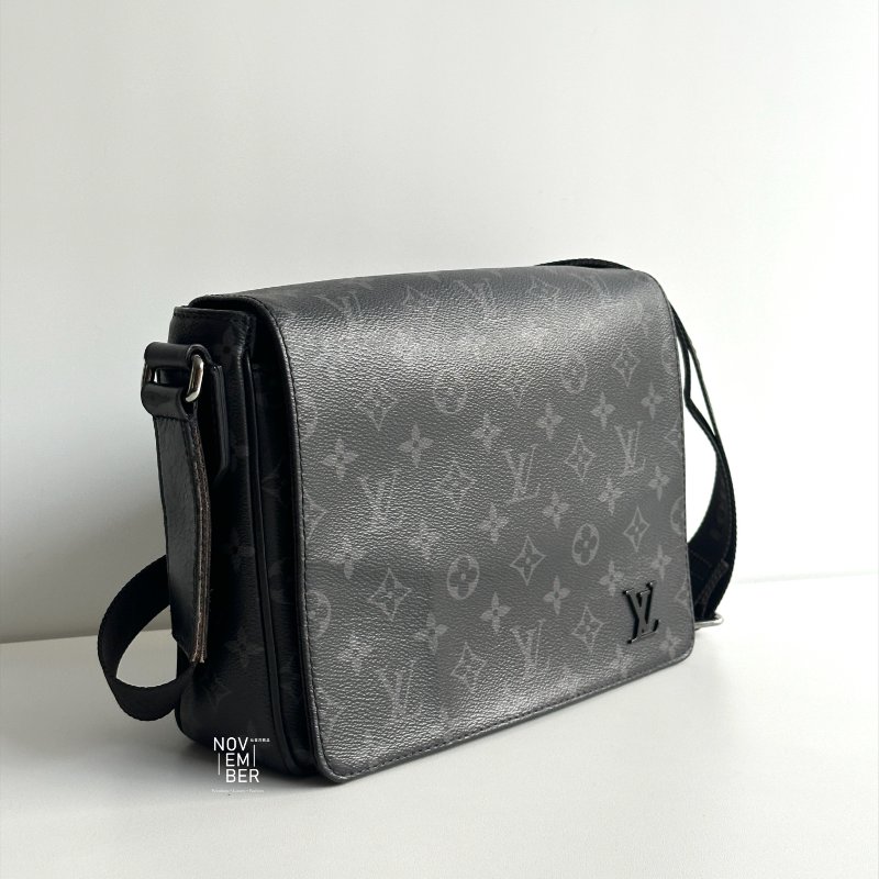 95新🔖 Louis Vuitton LV 路易威登 黑老花男士側背包-1